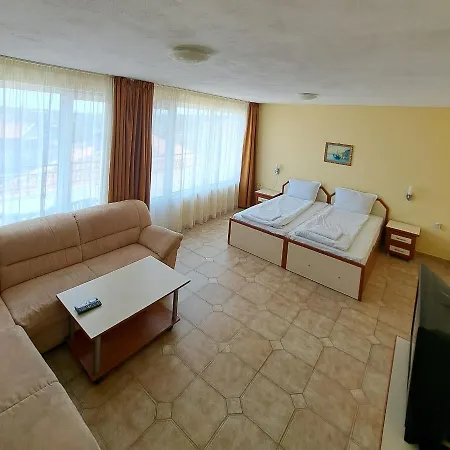 Polikseni Sozopol