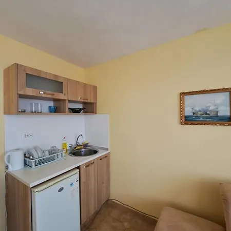 Affittacamere Polikseni *